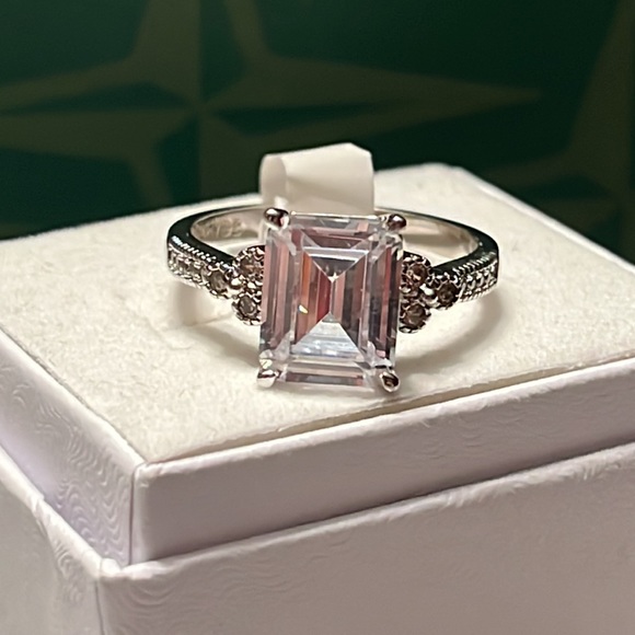 RBP3375 April Birthstone- Diamond Cubic Zirconia Rhodium Plated size 8 - Picture 4 of 4